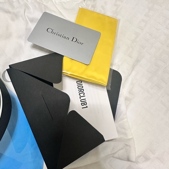 🎶Dior víscera hat preloved excellent condition included dust bag and box navy - Picture 6 of 9